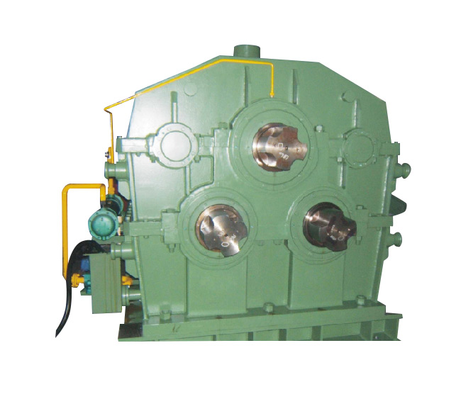 Four-split three-out shaft gearbox